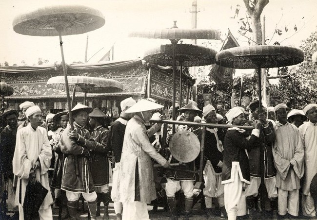 Hình độc về đám tang vua Khải Định năm 1926- Ảnh 3.