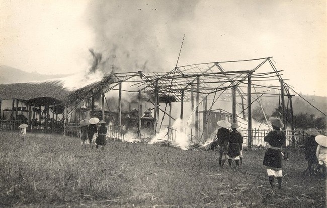 Hình độc về đám tang vua Khải Định năm 1926- Ảnh 13.