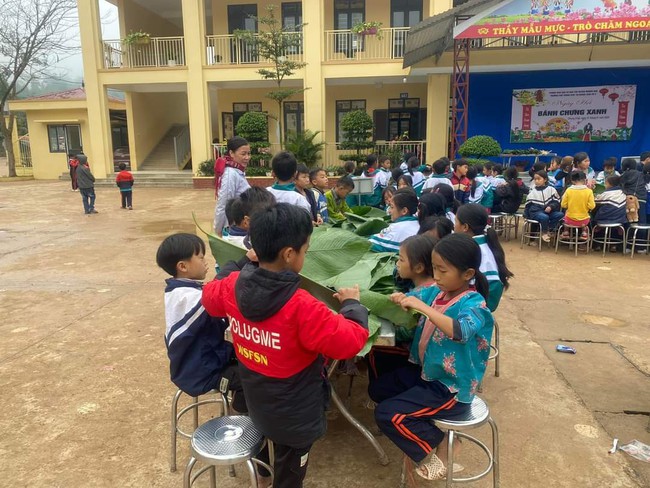 Trường PTDTBT Tiểu học Chung Chải số 2: Phát huy tinh thần đoàn kết, hoàn thành nhiệm vụ năm học 2023 - 2024- Ảnh 1.