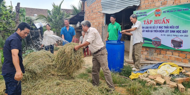 Nông dân Lâm Đồng nâng cao ý thức bảo vệ môi trường nhờ tham gia các dự án của Hội Nông dân- Ảnh 1.