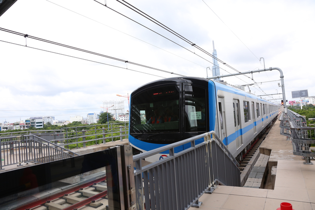 Metro số 1 TP.HCM sẵn sàng vận hành thử từ tháng 10- Ảnh 1.