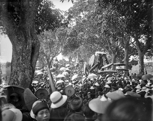 Hình độc về lễ hội đền Voi Phục năm 1928- Ảnh 14.