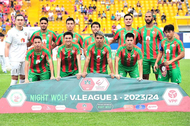 Chuyển nhượng V.League 12/8: Bình Định chia tay 18 ngôi sao, còn ai để đá? - Ảnh 1.