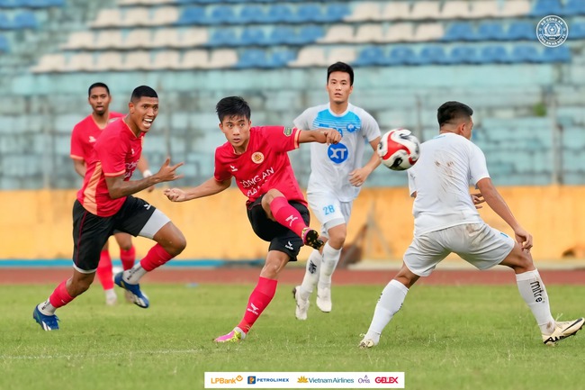 Rời HAGL và bị CLB CAHN “ngó lơ”, “siêu ngoại binh” V.League sang Indonesia thi đấu - Ảnh 2.