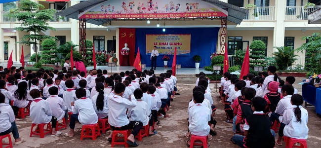 Trường PTDTBT TH Chung Chải số 2: Đổi mới phương pháp dạy học giúp học sinh phát triển toàn diện   - Ảnh 3.