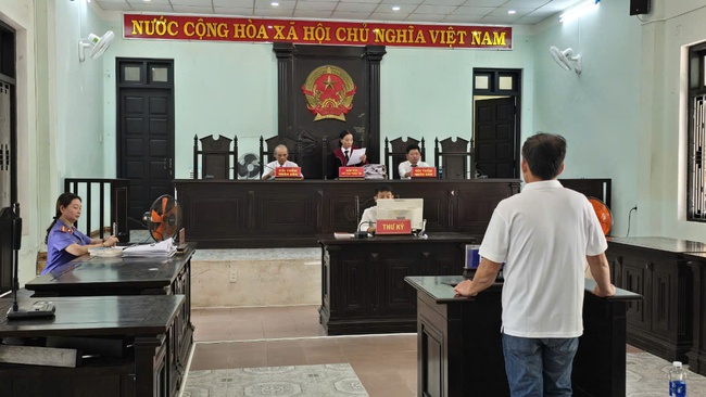 Buộc giám đốc doanh nghiệp ở Thừa Thiên Huế nộp hơn 5 tỷ đồng vì khai thác đá lậu- Ảnh 2.