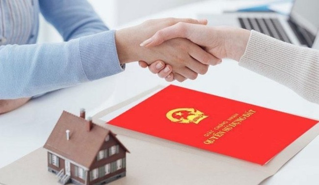 Người dân có được phép chuyển đổi mục đích sử dụng đất khi sổ đỏ đang cầm cố ở ngân hàng?- Ảnh 1.