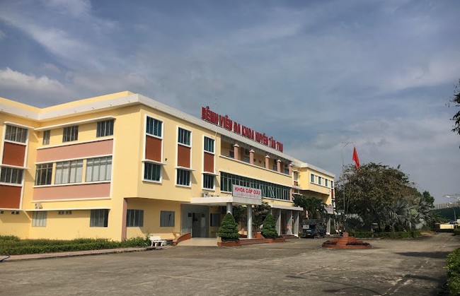 Bắt tạm giam bác sĩ một bệnh viện ở Long An cấp khống nhiều giấy khám sức khỏe- Ảnh 1.