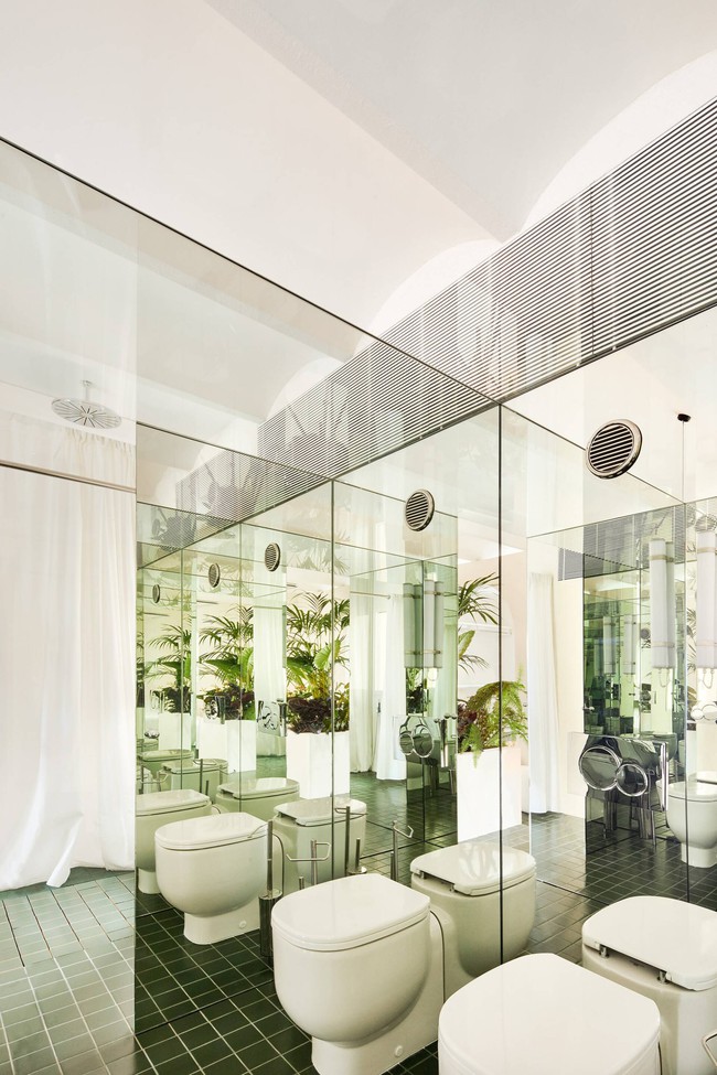 Căn Penthouse với thiết kế cổng vòm kết hợp sử dụng gương nới rộng không gian- Ảnh 15.