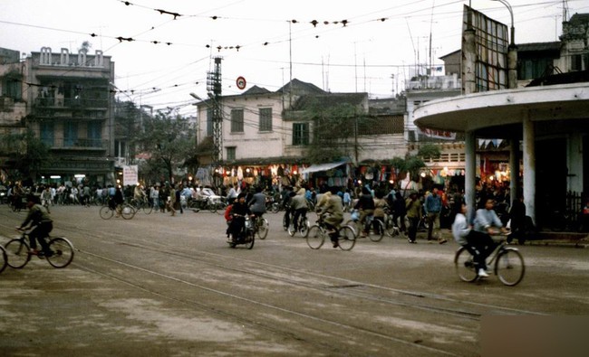 Hàm cá mập thuở ban đầu: Ảnh hiếm giai đoạn xây dựng - Ảnh 3. Hàm cá mập thuở ban đầu: Ảnh hiếm giai đoạn xây dựng - Ảnh 3.