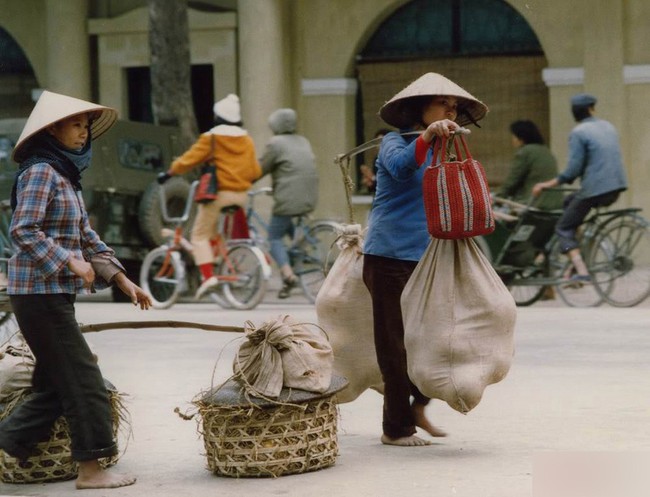 Hàm cá mập thuở ban đầu: Ảnh hiếm giai đoạn xây dựng - Ảnh 5. Hàm cá mập thuở ban đầu: Ảnh hiếm giai đoạn xây dựng - Ảnh 5.