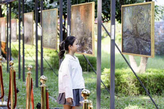 Chu Nhật Quang gây sửng sốt với tranh sơn mài về Hà Nội linh thiêng huyền bí- Ảnh 4.