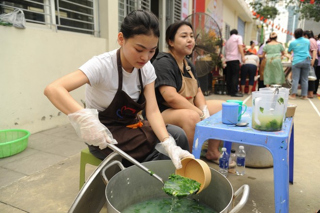 Bữa cơm yêu thương số 81: Đoàn kết và sẻ chia!- Ảnh 24.