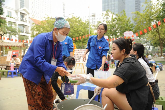 Bữa cơm yêu thương số 81: Đoàn kết và sẻ chia!- Ảnh 26.