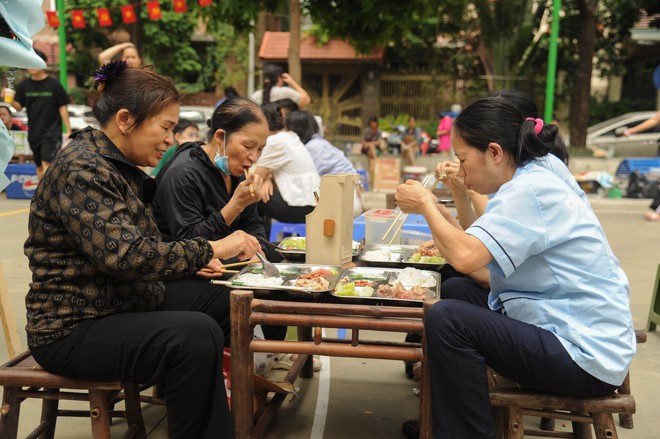 Bữa cơm yêu thương số 81: Đoàn kết và sẻ chia!- Ảnh 31.