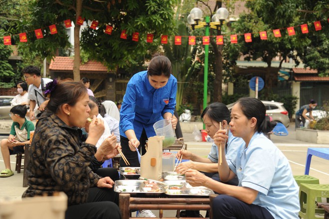 Bữa cơm yêu thương số 81: Đoàn kết và sẻ chia!- Ảnh 34.