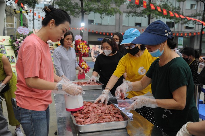 Bữa cơm yêu thương số 81: Đoàn kết và sẻ chia!- Ảnh 7.