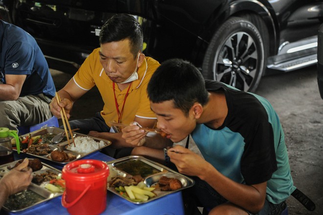 Bữa Cơm Yêu Thương số 79: Gói ghém yêu thương qua từng suất ăn 0 đồng- Ảnh 41.