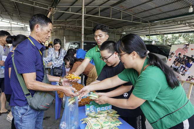 Bữa Cơm Yêu Thương: 80 tuần một hành trình nhân ái!- Ảnh 51.