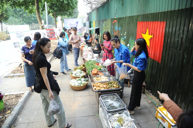 Tuổi trẻ cơ quan TƯ Hội Nông dân Việt Nam chung tay mang đến những bữa cơm yêu thương- Ảnh 11.