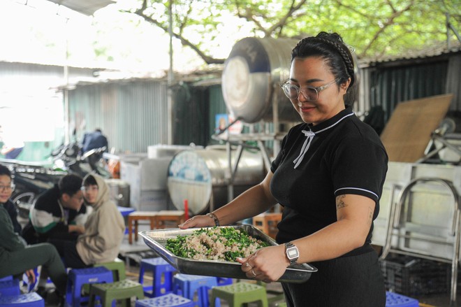 Bữa Cơm Yêu Thương lần thứ 85: “Khi yêu thương được sẻ chia đến từng thế hệ”- Ảnh 30.