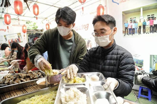 Bữa Cơm Yêu Thương số 86: Nơi tình người luôn được chào đón và lan tỏa- Ảnh 40.