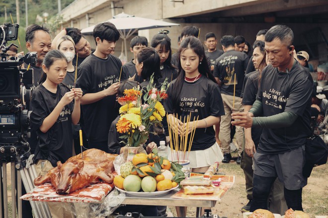 Lê Tuấn Khang xuất hiện tại Ninh Thuận quay "Lật mặt 8" của Lý Hải- Ảnh 6.