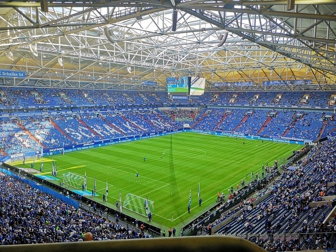 3 sân vận động có đường hầm kỳ dị, một nơi đang tổ chức Euro 2024 và Ronaldo từng thi đấu tại đây- Ảnh 1.