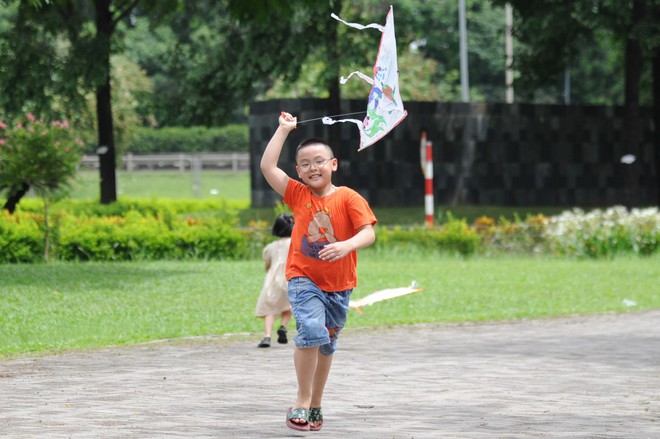 “Cánh diều tuổi thơ” chắp cánh ước mơ đến trường cho nữ sinh nghèo- Ảnh 44.