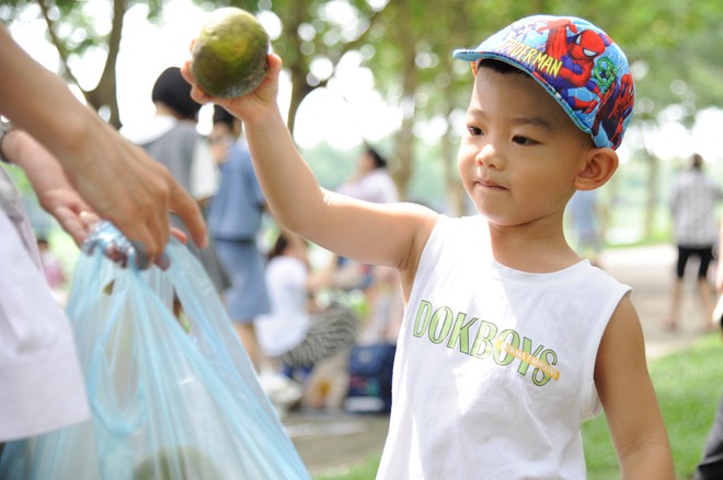 “Cánh diều tuổi thơ” chắp cánh ước mơ đến trường cho nữ sinh nghèo- Ảnh 46.