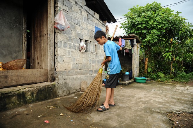 Người chồng mù mong có mái nhà kiên cố để vợ con không lo sập mỗi đêm- Ảnh 6.