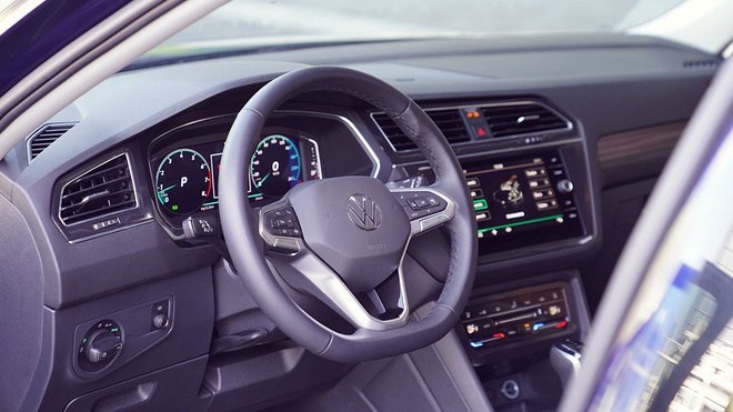 Volkswagen Tiguan Platinum 2024 bổ sung bản cao cấp, giá gần 1,7 tỷ đồng tại Việt Nam        - Ảnh 7.