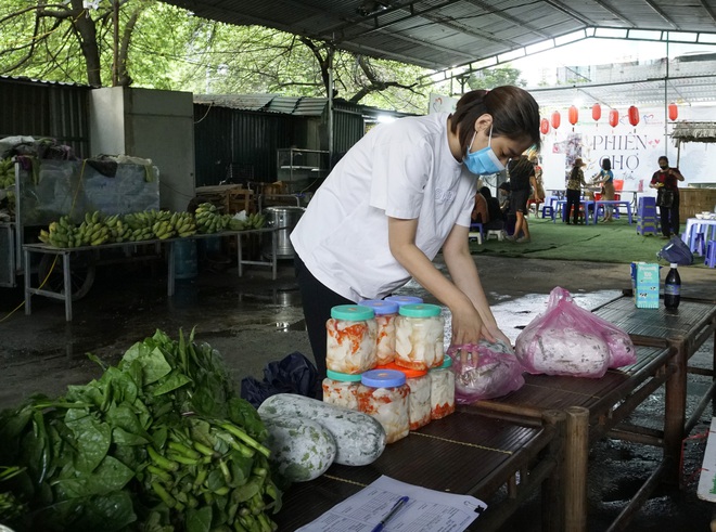 Mang đặc sản sạch vùng miền vào bữa ăn của người thành phố- Ảnh 1.