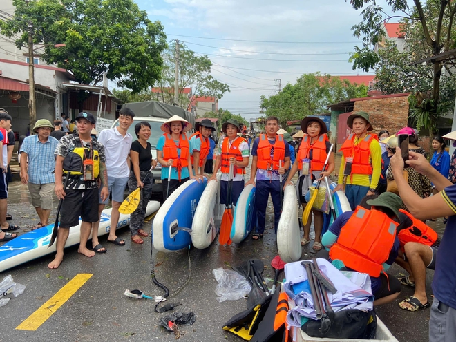 Nữ ca sĩ kêu gọi 2,1 tỷ đồng ủng hộ đồng bào vùng lũ, dùng 1,4 tỷ đồng trong 1 tuần tự “bóc" sao kê- Ảnh 6.