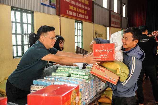 Cập nhật ngày 19/9: Hàng nghìn suất quà trị giá hơn 4,5 tỷ đồng đã đến với các tỉnh chịu thiệt hại do mưa lũ - Ảnh 19.