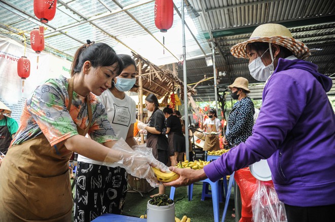 Thầy cô Trường Tiểu học Lê Quý Đôn gieo mầm yêu thương từ những bữa cơm 0 đồng - Ảnh 31.