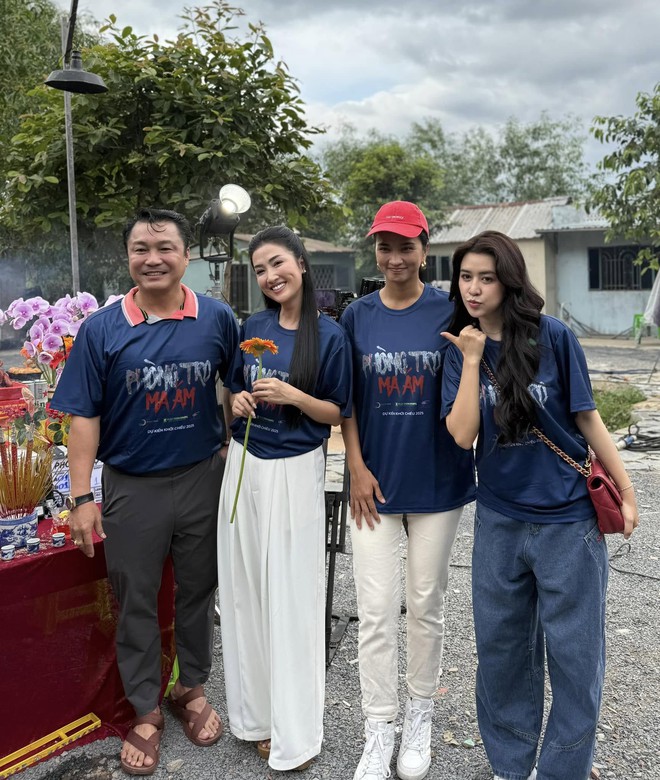 “Người tình màn ảnh” xinh đẹp của Lý Hùng là "nữ hoàng phim xưa", từng hủy hôn với bạn trai ngoại quốc- Ảnh 3.