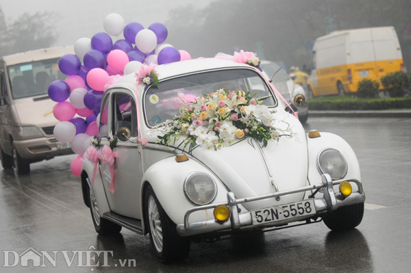 Tình yêu lãng mạn luôn là một chủ đề đầy sức hút với mọi người, và những hình ảnh về tình yêu sẽ luôn được yêu thích. Hãy đón xem những hình ảnh siêu lãng mạn đầy cảm xúc và tình cảm này để cảm nhận sự đẹp đẽ của tình yêu.