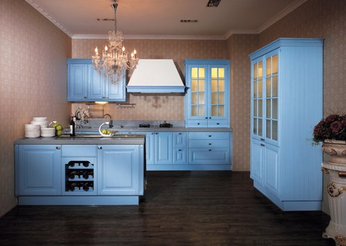 Blue-Lacquer-Kitchen-Cabinets-jpg-135834