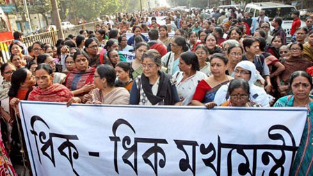 Dân Ấn Độ biểu tình phản đối ở Calcutta (ảnh: Press Trust of India) 