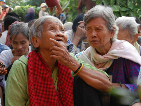 Hàng trăm người mù, lòa ở Vĩnh Châu