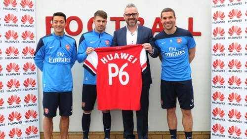 Arsenal và Huawei ký thỏa thuận hợp tác toàn cầu.