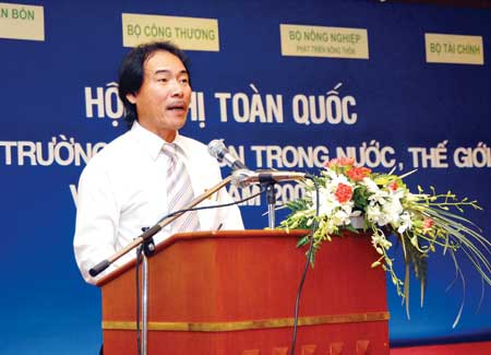   Ông Lê Quốc Phong - Tổng Giám đốc Công ty CP Phân bón Bình Điền.