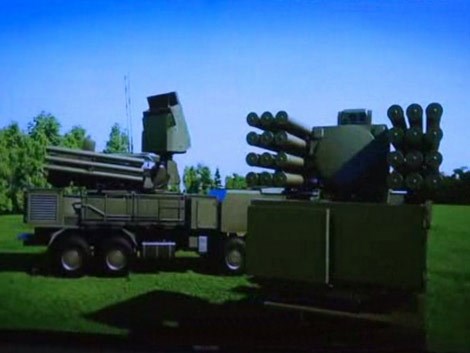 Biến thể Pantsir-SM được trang bị 24 tên lửa đối không tầm trung, dùng 2 loại radar khác nhau.