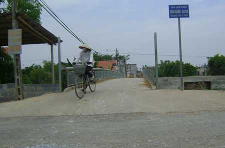 Hầu hết những tuyến đường nông thôn ở xã Trực Hưng (Trực Ninh) đã được bê tông hóa. 