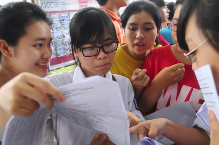 Không thi chung, thí sinh sẽ gặp nhiều khó khăn trong việc cập nhật thông tin khối ngành mình định thi.