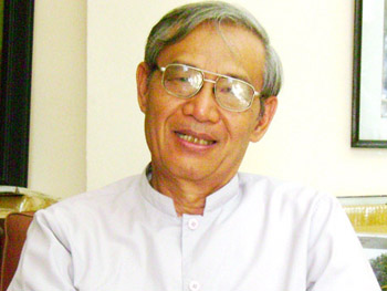 TS Nguyễn Nhã.