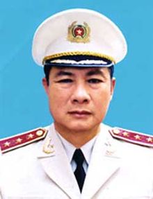 Thượng tướng Thi Văn Tám.