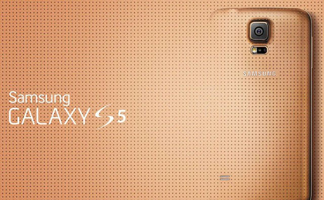 Từ đó, HTC nhanh chóng đăng tải một quảng cáo chế giễu mặt lưng của chiếc Galaxy S5 phiên bản màu vàng.