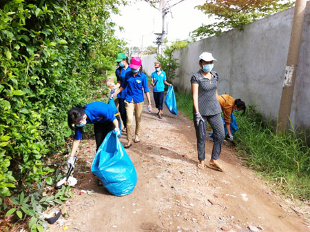 Công tác bảo vệ môi trường đang được đẩy mạnh tại xã Đa Phước. 